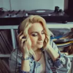 Кто должен платить за музыку в салоне красоты и отвечать за авторские права?
